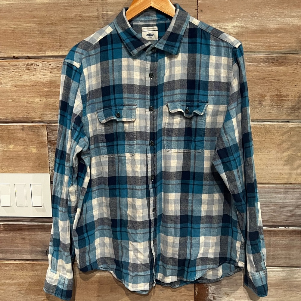 Men's Old Navy Regular Fit Flannel Shirt
Size Large
